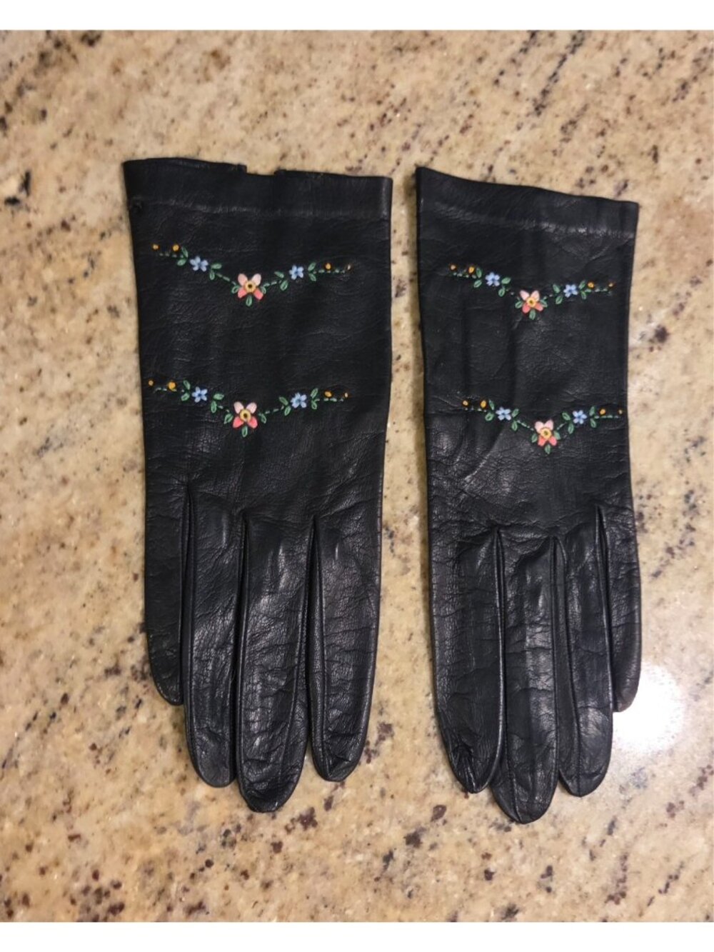 Vintage Womens Size S / 6.5 Black Leather Embroidered Flower Formal Gloves Italy